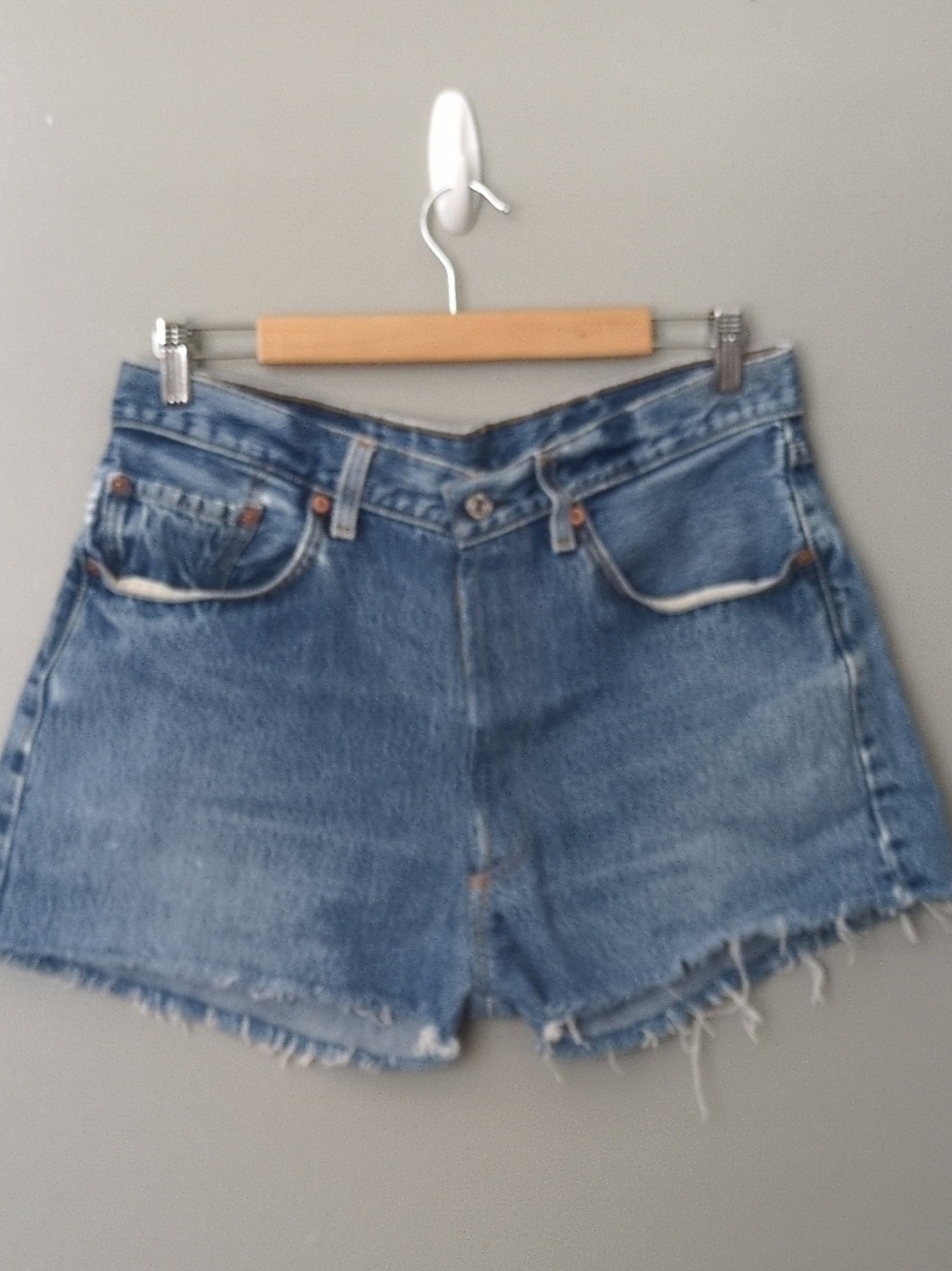 Levi's Y2K 90s Vintage Light Blue 501 Denim Cutoff Shorts